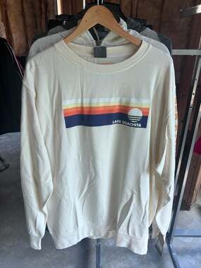 MV Sport Lake Ouachita Fundamental Fleece Crew Sweatshirt Size L